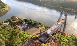 Obra da nova ponte entre Brasil e Paraguai alcança 49% de execução