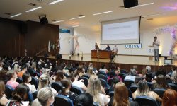 Seminário de Educação Especial e Inclusão foi realizado em Cascavel