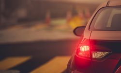 Motoristas deixam de “dar a seta” e geram acidentes em Cascavel